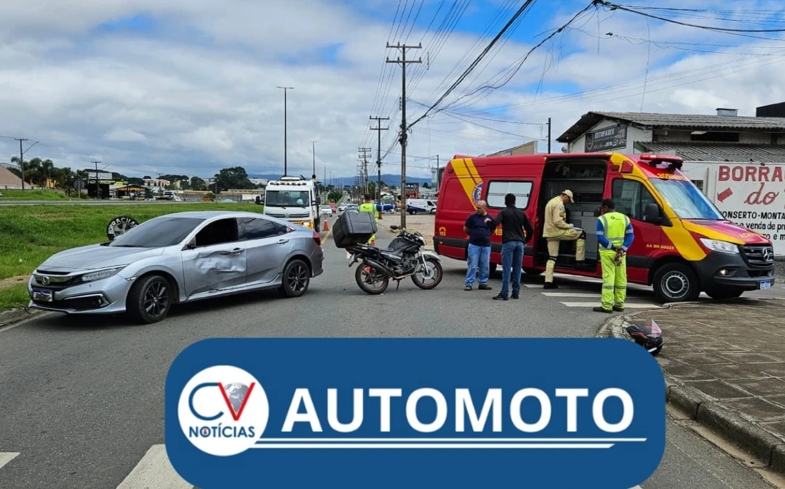 Socorristas do SIATE socorrem condutor de moto em acidente no Ouro Verde em Campo Largo