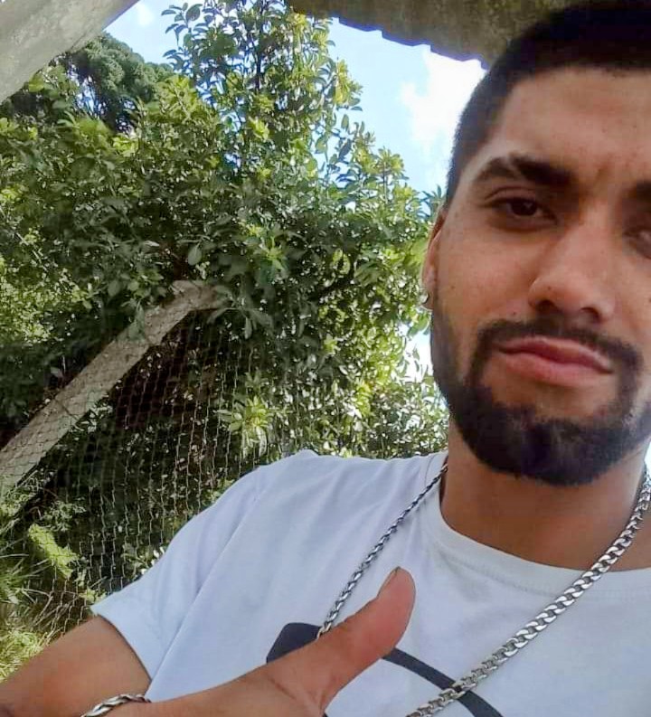 ACIDENTE FATAL - Jovem perde a vida em colisão autoposte na Estrada de Bateias em Campo Largo