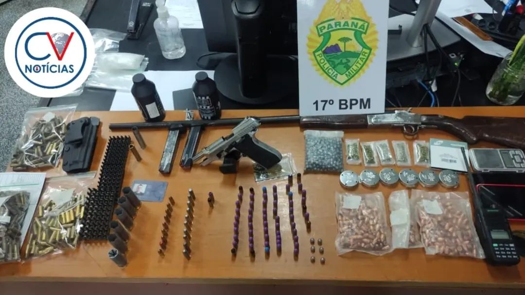 Homem é preso com um arsenal em casa após efetuar disparos em via pública